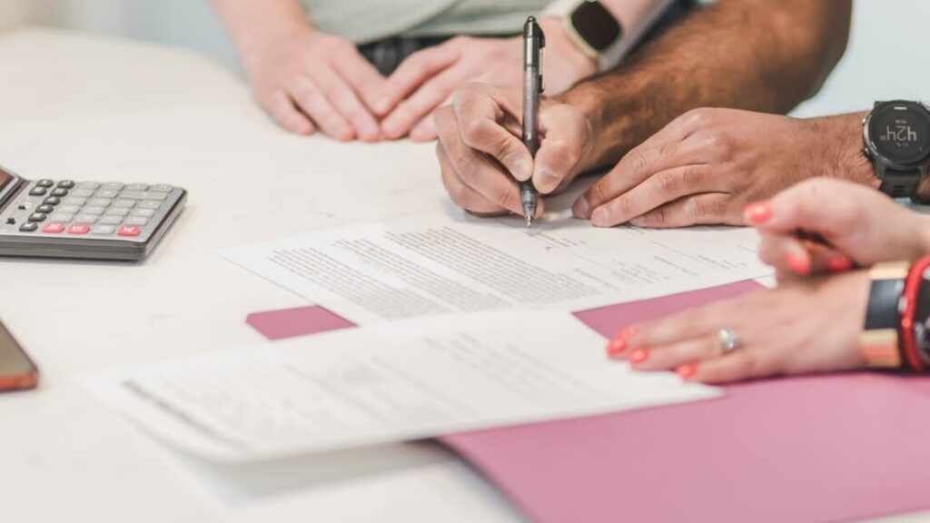 Contratti a titolo oneroso: scarica modelli e fac-simile in PDF