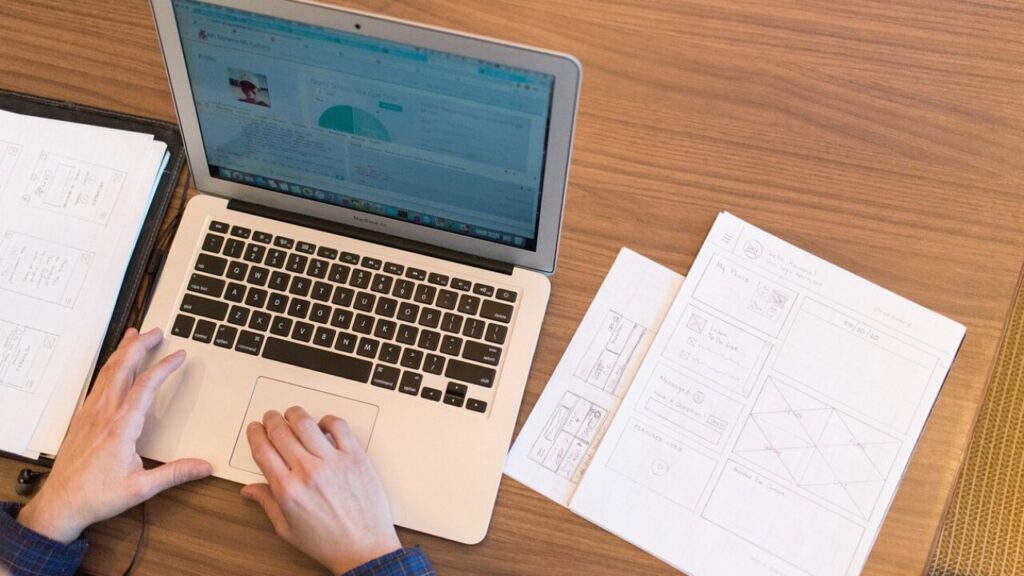 Contratto a chiamata come funziona: scarica il modello in PDF