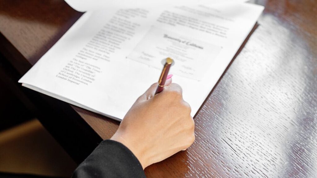 Contratto commerciale di locazione - Scarica il modello in PDF