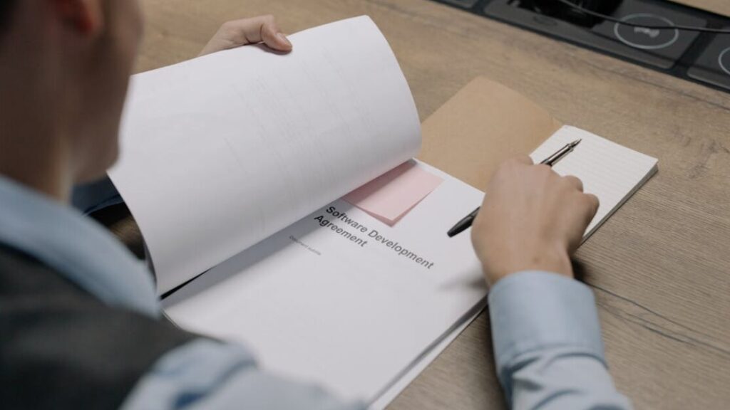 Contratto dei tessili: scarica il modello in PDF