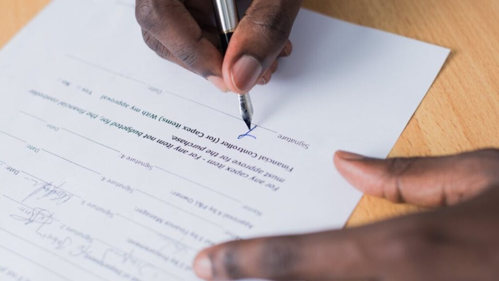 Contratto ferroviario - Scarica il modello in PDF