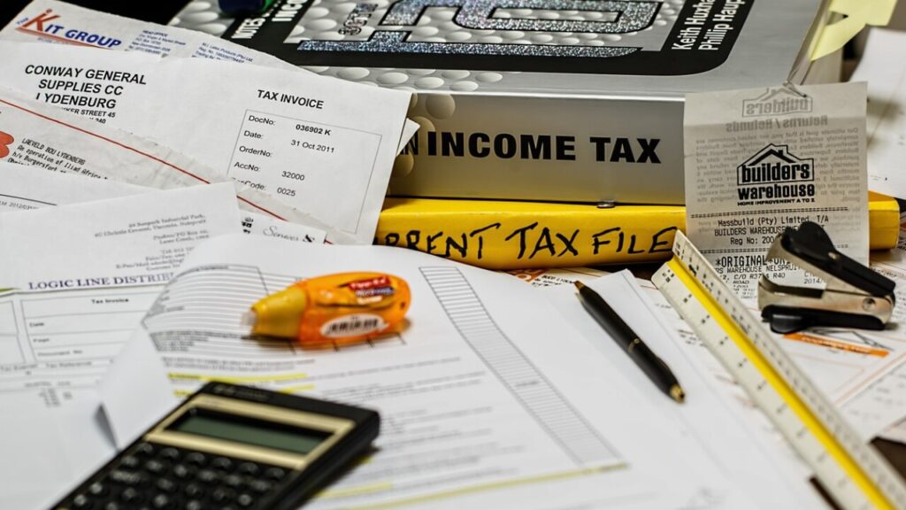 Lavoratori domestici contratto: scarica il modello in PDF