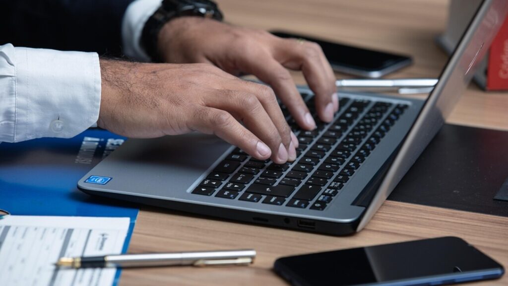 Contratto di lavoro pdf - Scarica il modello in formato PDF